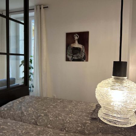 Bel Appartement Au Centre Du Vieux Joigny Zewnętrze zdjęcie