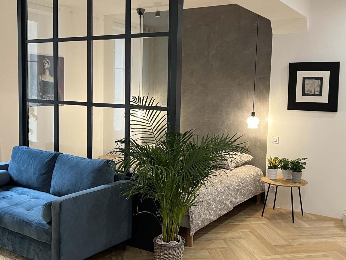 Bel Appartement Au Centre Du Vieux Joigny Zewnętrze zdjęcie