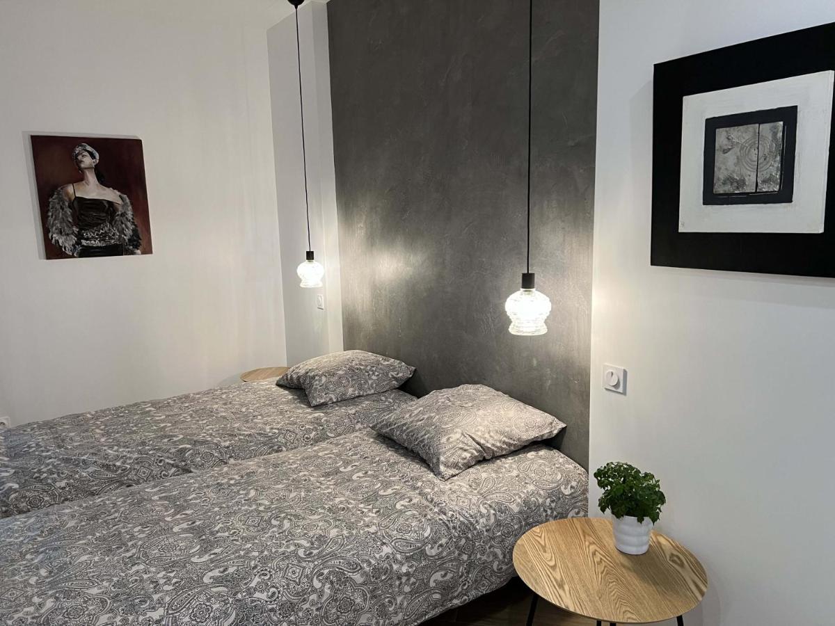 Bel Appartement Au Centre Du Vieux Joigny Zewnętrze zdjęcie